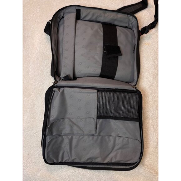 Swissgear Black Laptop Messenger Bag With Adjustable Strap & Multiple Pockets - Picture 4 of 9